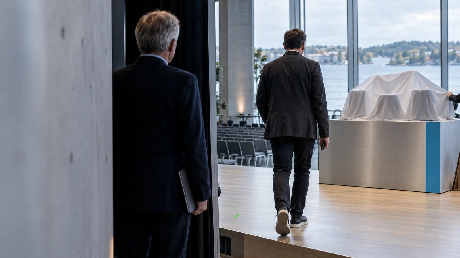 John Ternus Era: What Apple’s New CEO Faces