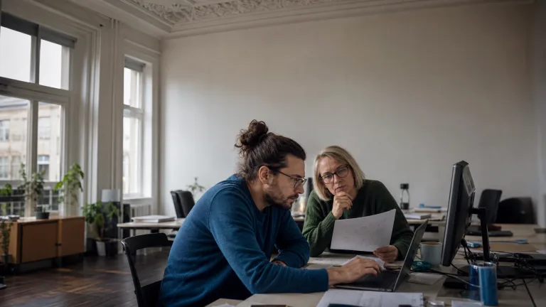 Tehnoloģijas un mākslīgais intelekts: trīs latviešu YouTube kanāli, ar kuriem latviskais saraksts arī beidzas